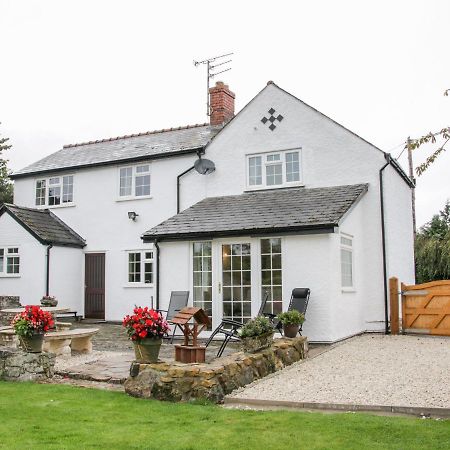 Bryn Celyn Villa Oswestry Exterior photo